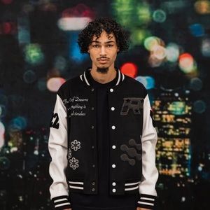 New w/o tags Men’s city of dreams varsity jacket! 2xl fits like a xl